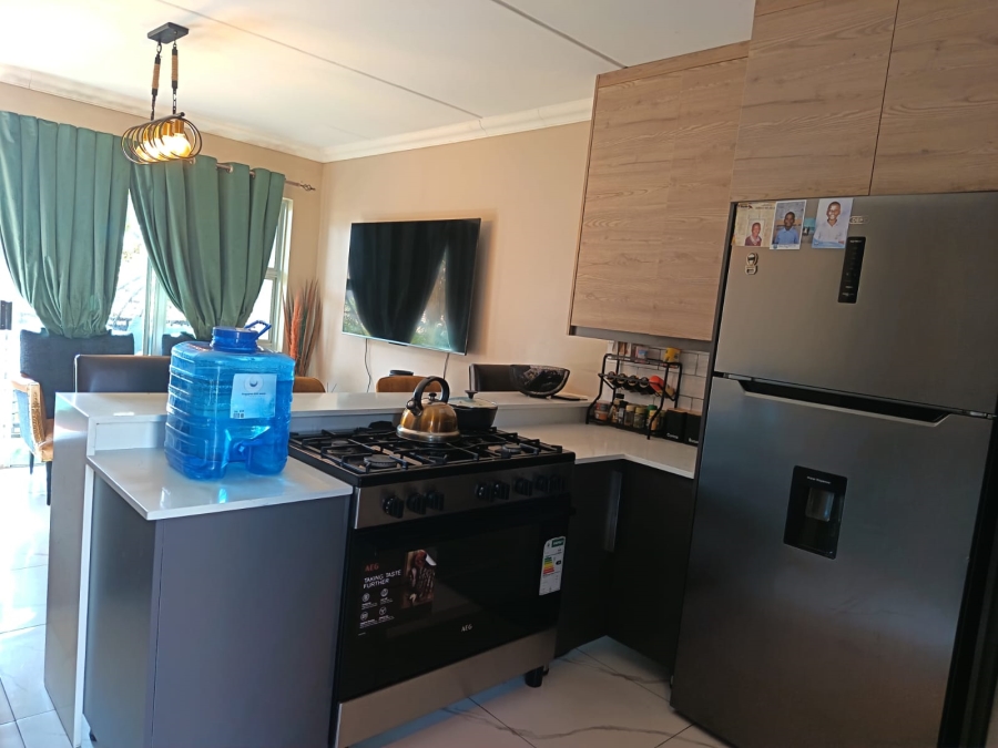 3 Bedroom Property for Sale in Geelhoutpark North West